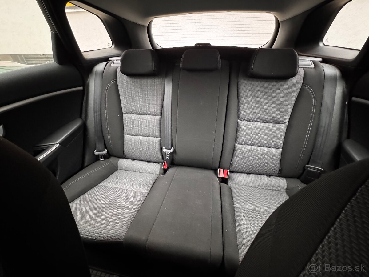 Predám Hyundai i30 1.6 CRDI, 2013, 190xxxkm - 7