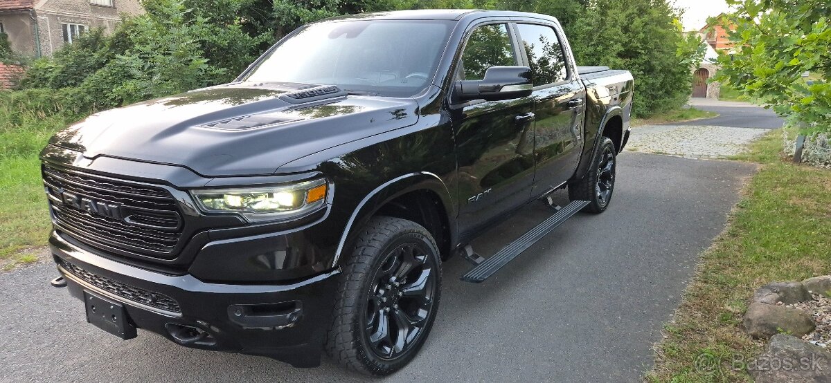 DODGE RAM 1500 5,7 HEMI BLACK LIMITED 80 000km - 7