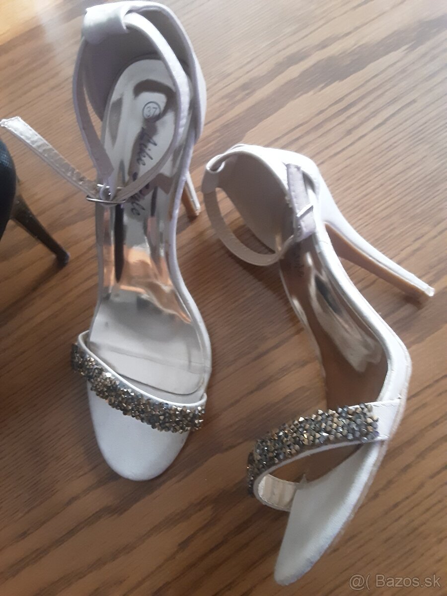 Predaj topánok č.37 - 7