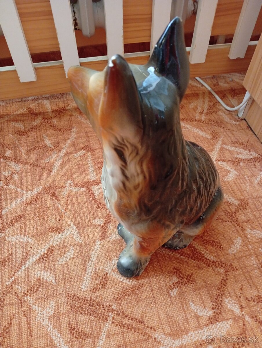 Košík a keramický pes - 7