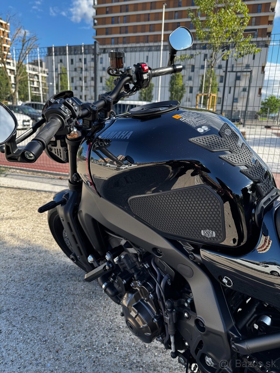 Yamaha XSR 900 - 7