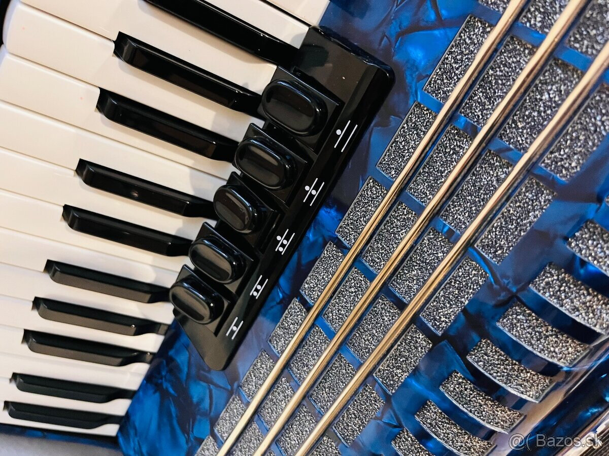 Predám akordeón Weltmeister Achat 72 basový, najnovší model - 7