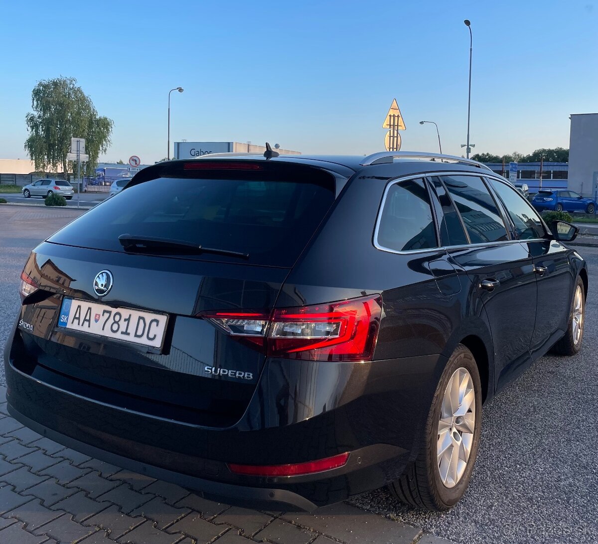 Škoda Superb 3 2018 2.0 TDI STYLE - 7