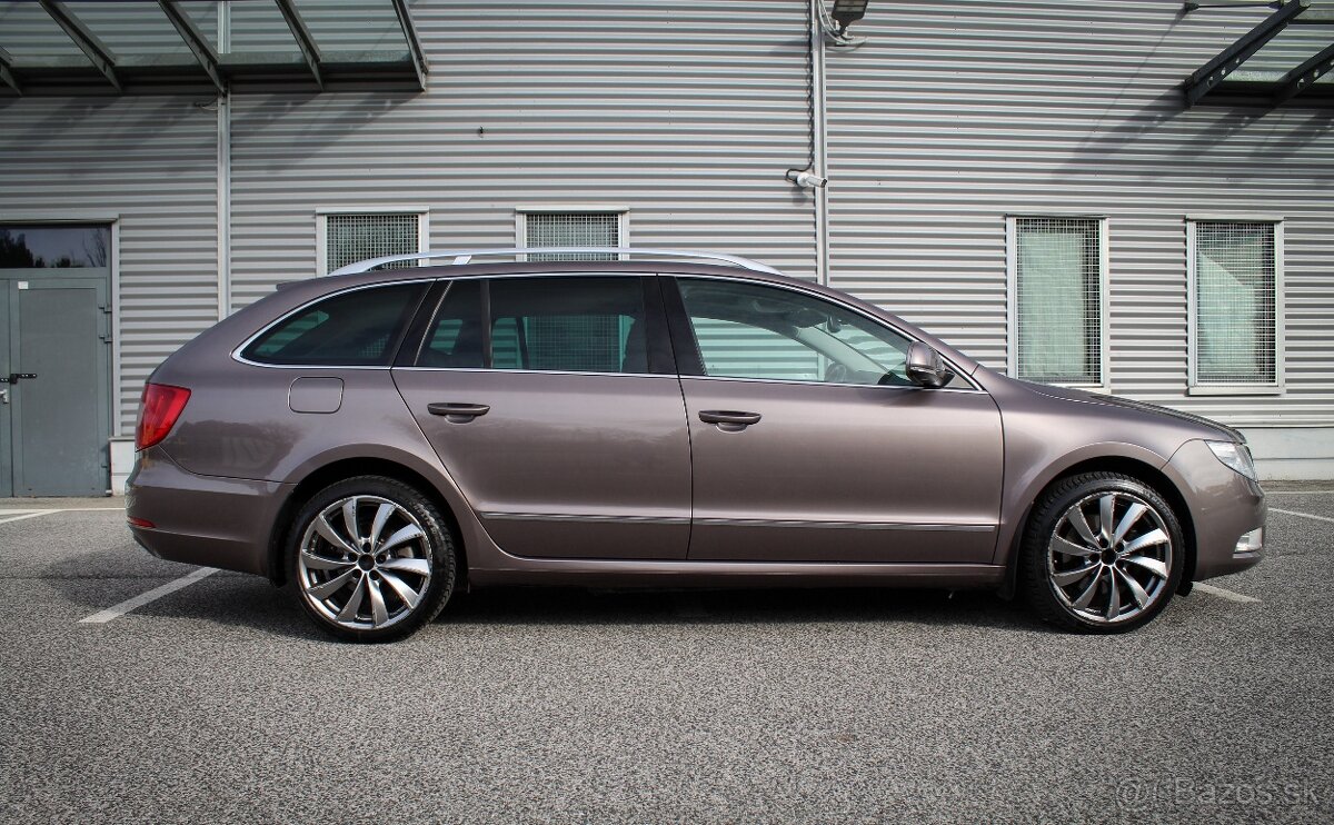 Skoda Superb 2.0 TDI DSG - 7
