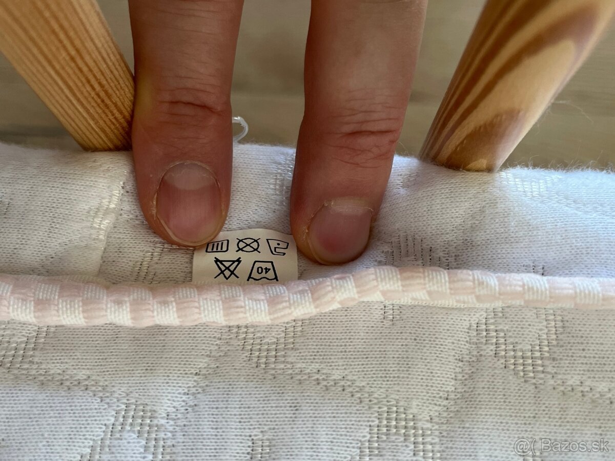 Detská postieľka s kolieskami a s matracom - 7