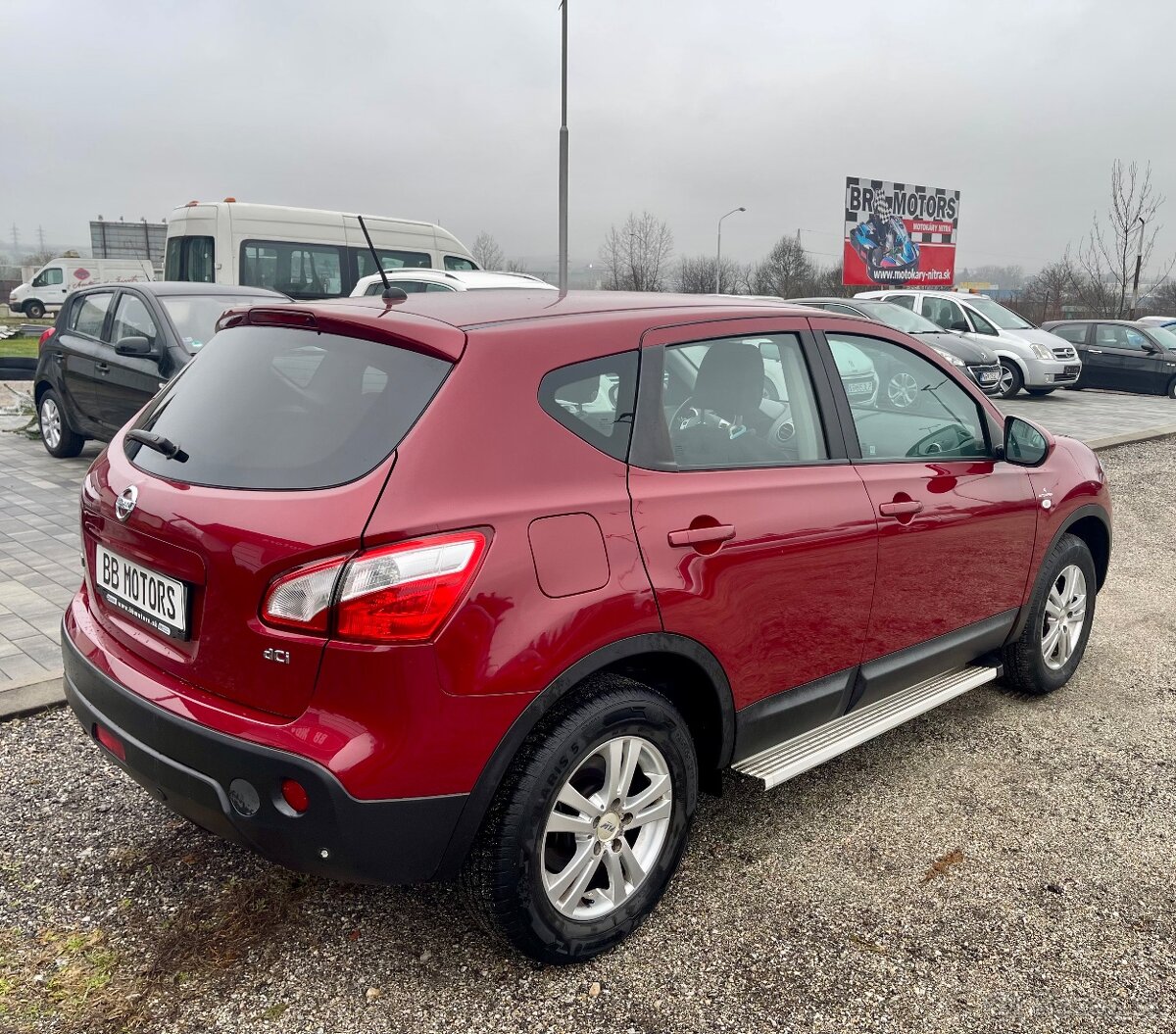 Nissan Qashqai 2,0 dci 4x4 AUTOMAT - 7