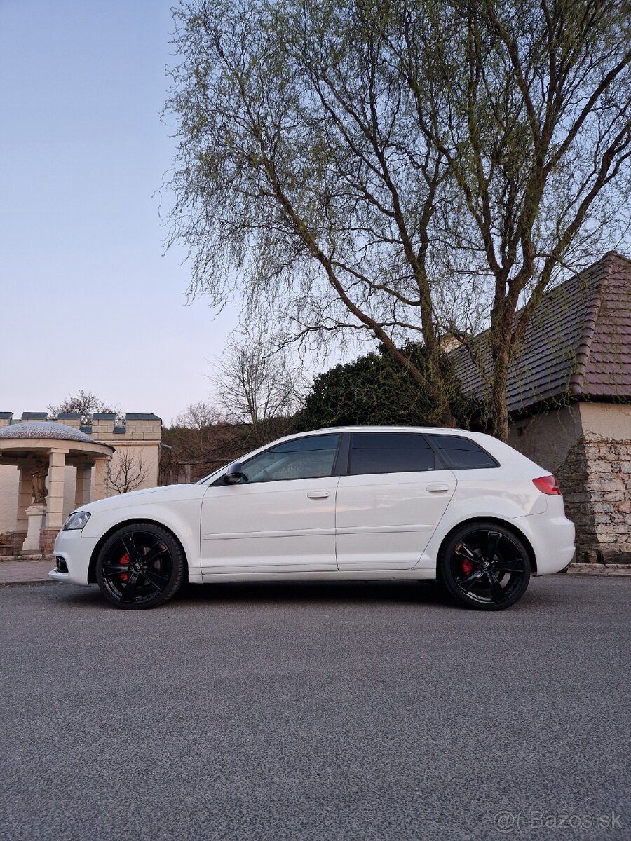 Audi a3 2.0TDI sline automat - 7