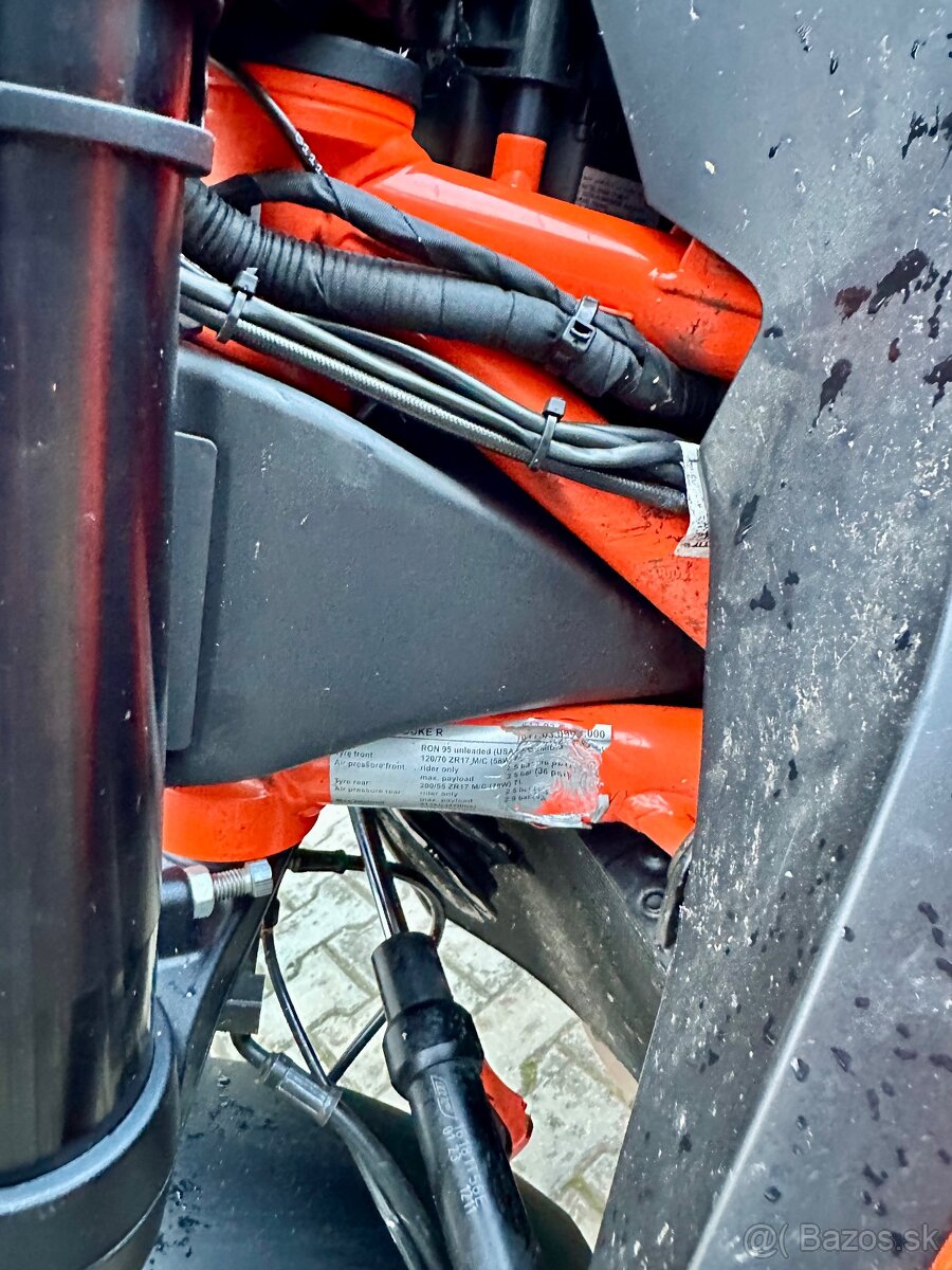 Ktm 1290 super duke R evo - 7