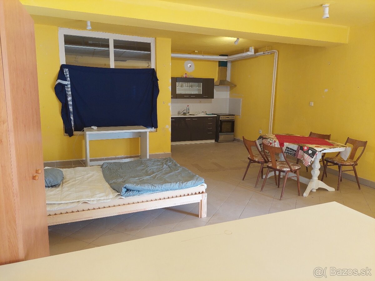 Bezbariérový byt 98 m2 v centre Lučenca - 7