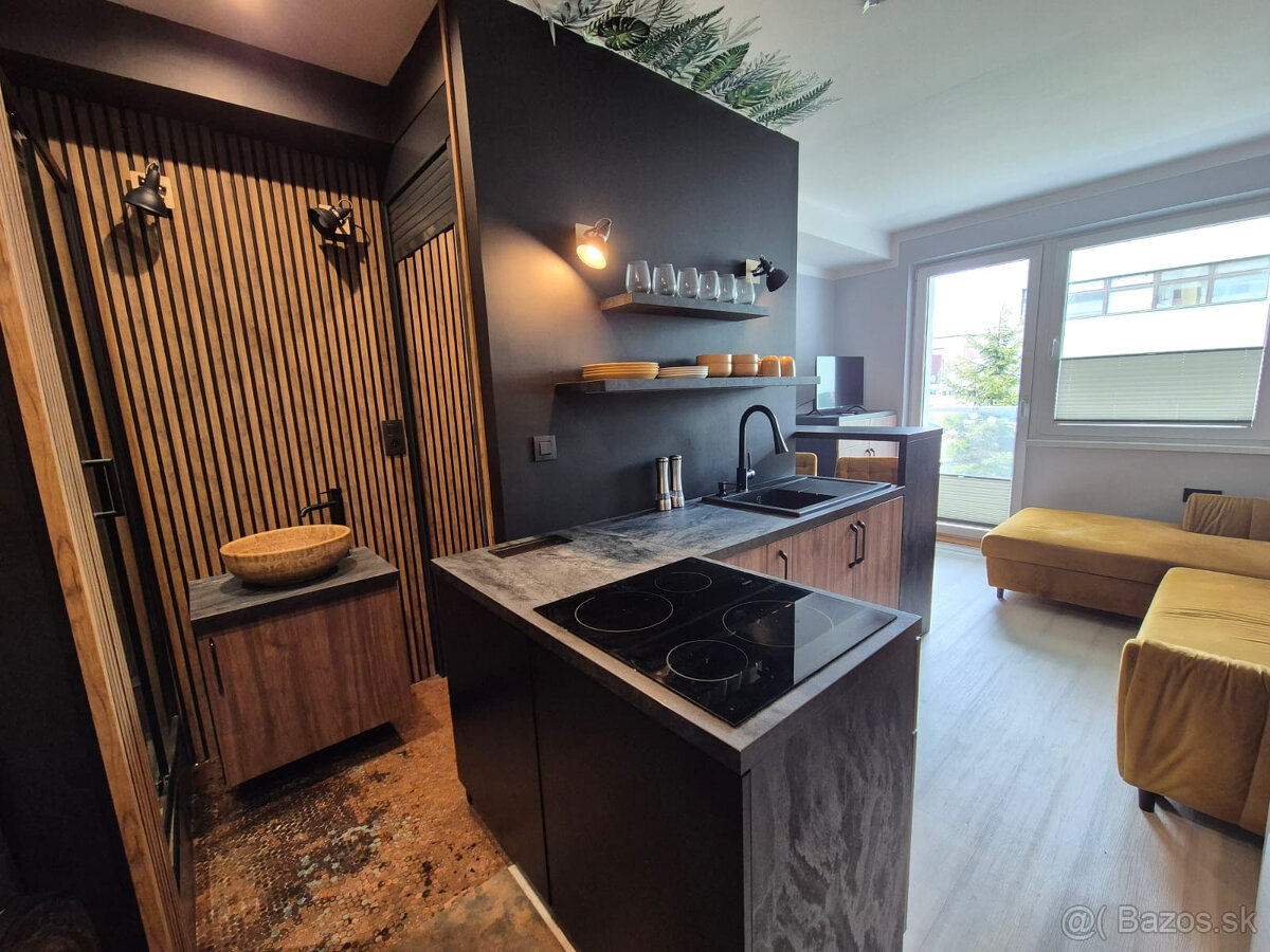 Na prenájom útulná garsónka s balkónom v centre Žiliny - 7