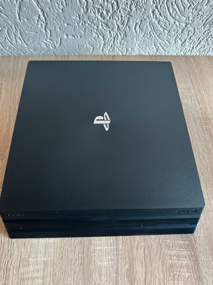 PS4 Pro 1TB - 7
