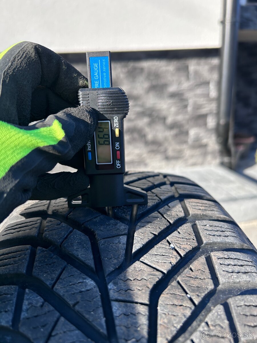 Zimné pneu YOKOHAMA 215/60r16 - 7