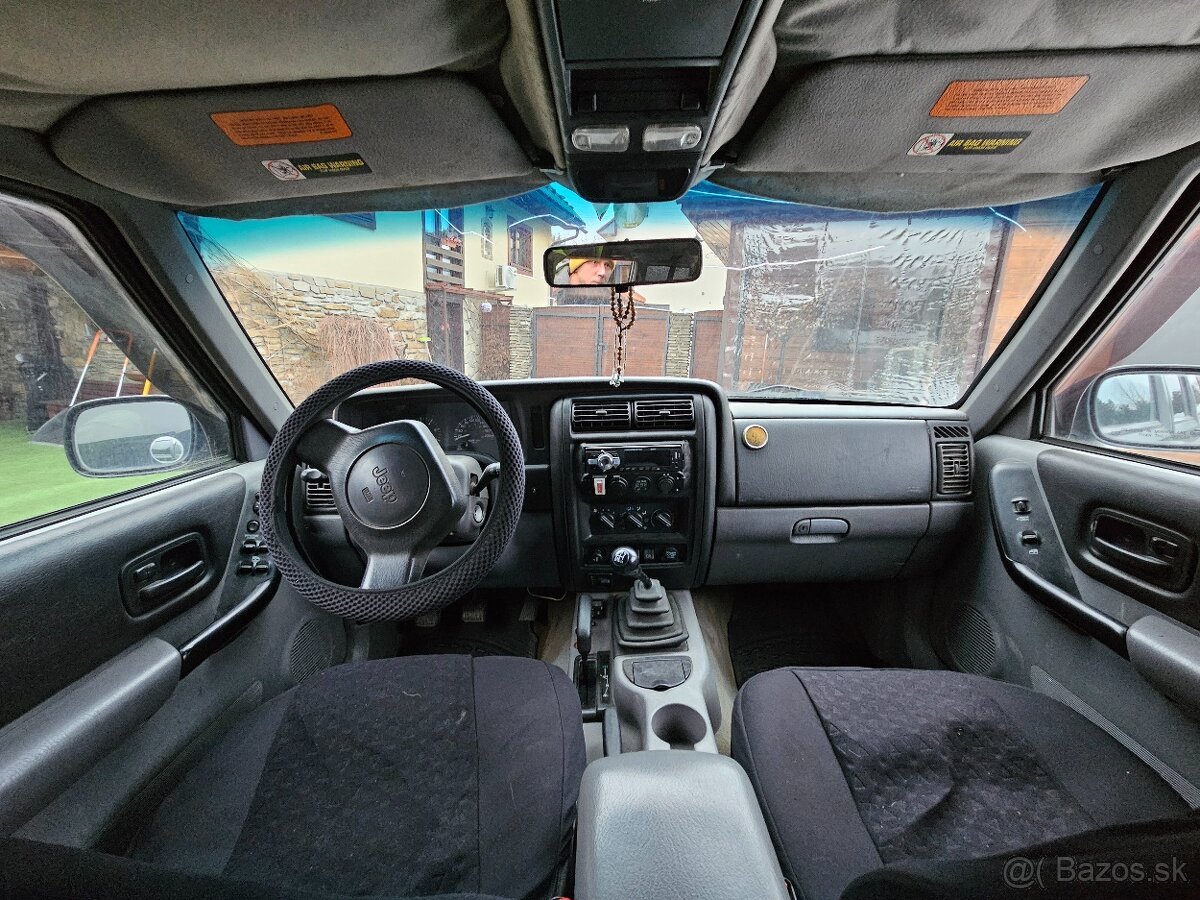 Jeep Cherokee xj.2,5td - 7
