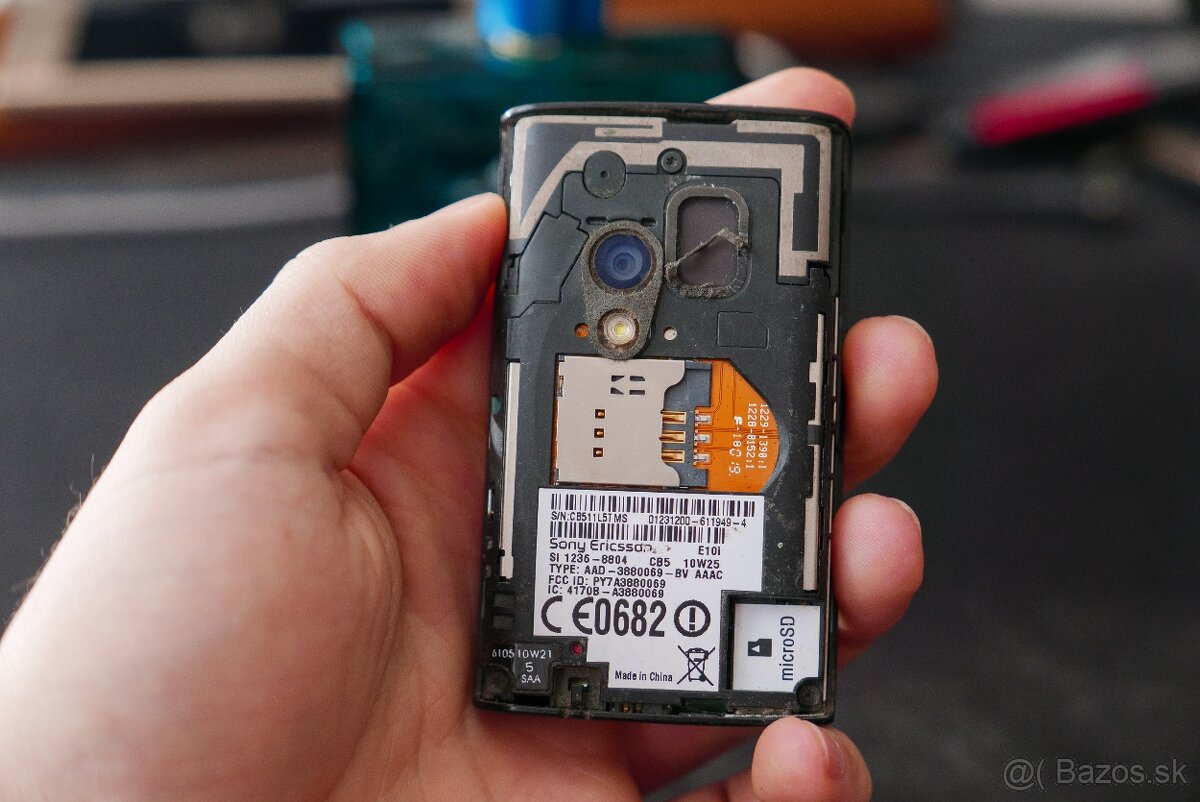 Sony Ericsson Xperia X10 Mini - 7