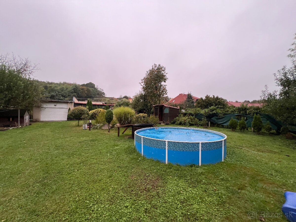 Bungalov v obci Závada - 7