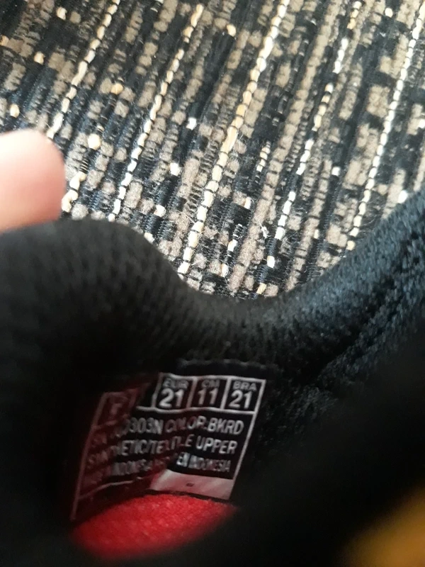 Nové skechers 21 - 7