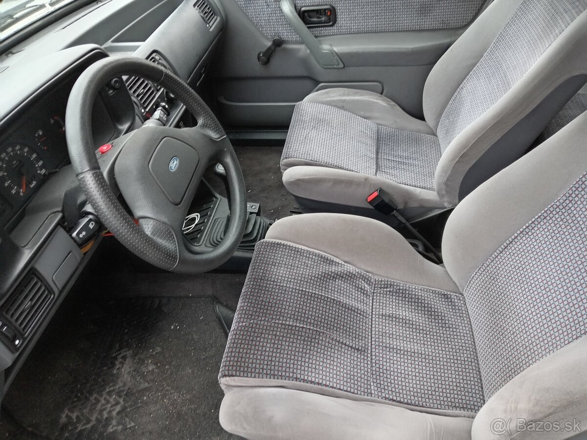 Ford escort cabrio 16 XR3i 75kw - 7