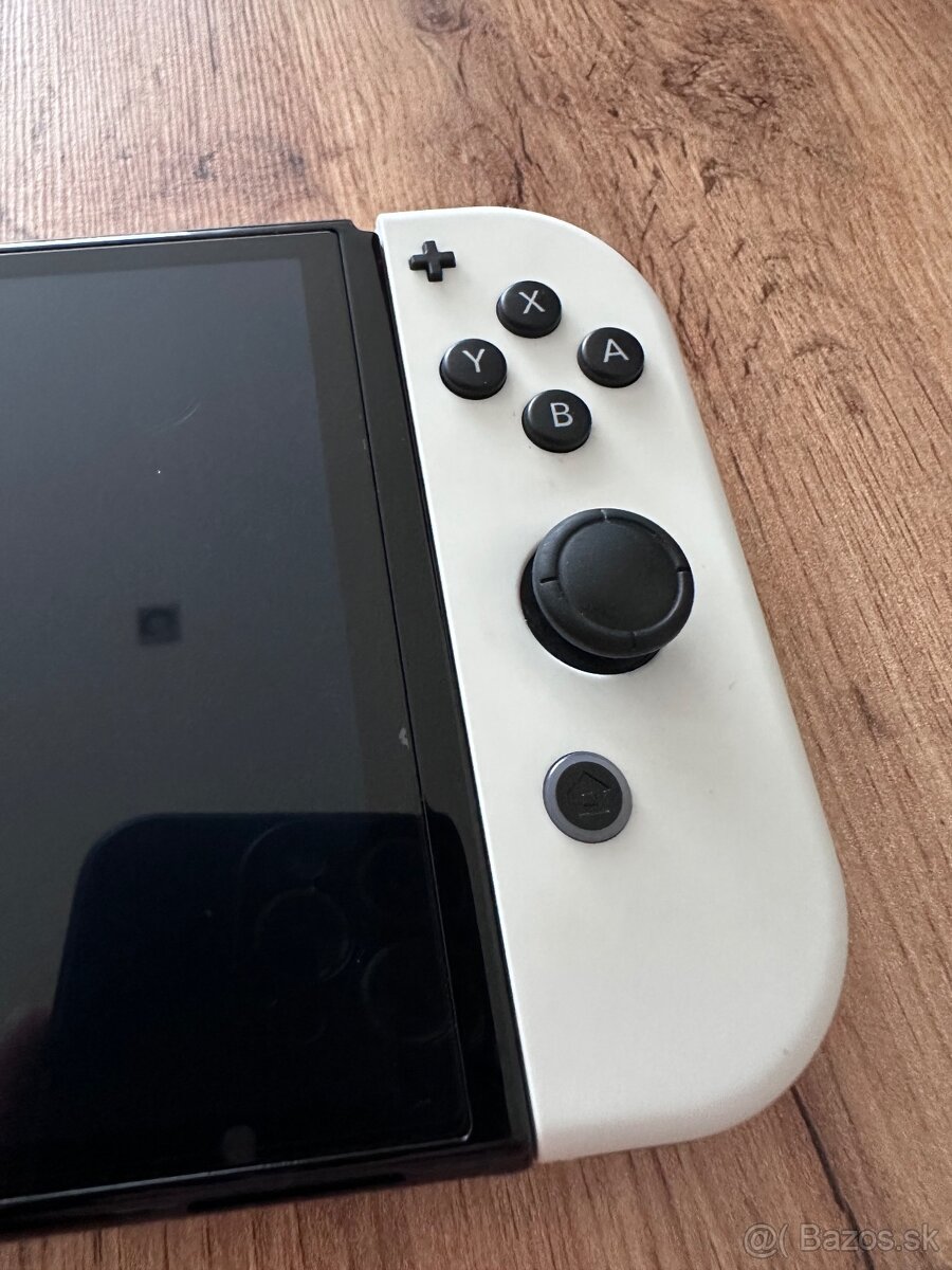 Nintendo Switch OLED - 7
