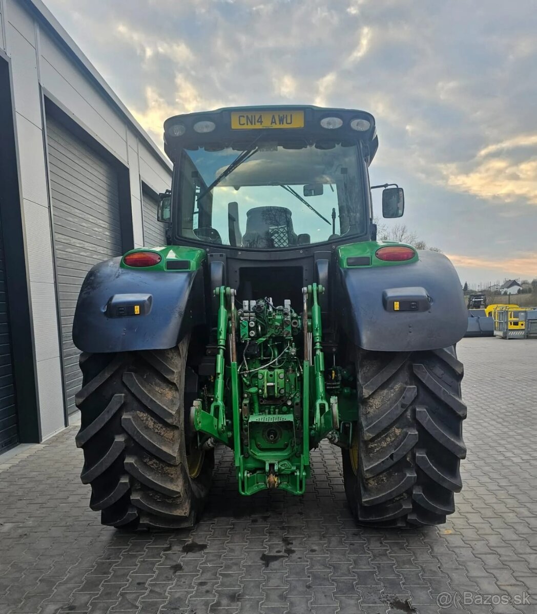 John Deere 6210R - 7
