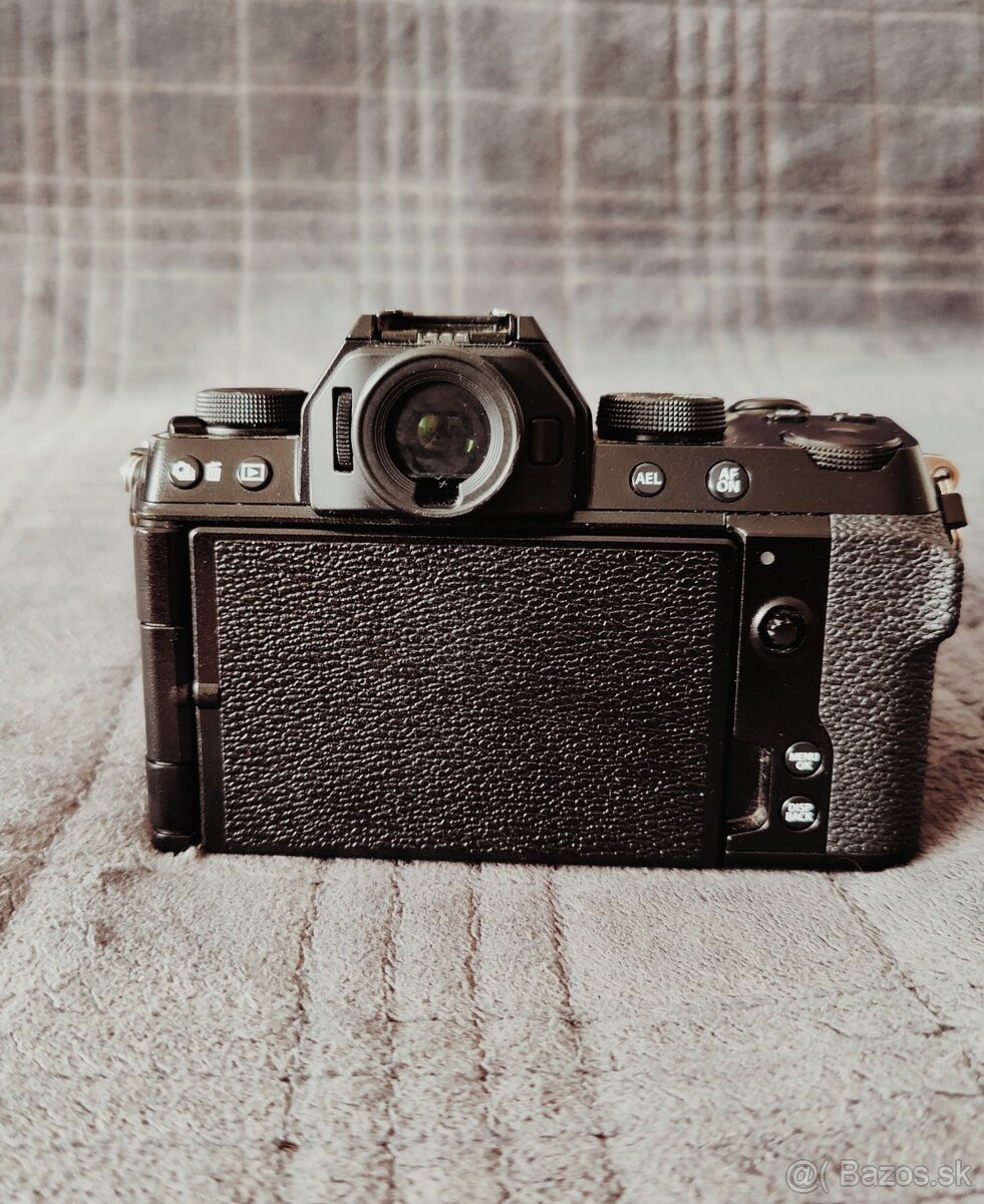 Fujifilm X-S10 +Fujifilm XC 15-45 mm - 7