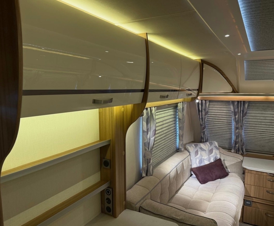 🔱 Luxusní zimní karavan Lunar Clubman CK 2019 – ALDE - 7