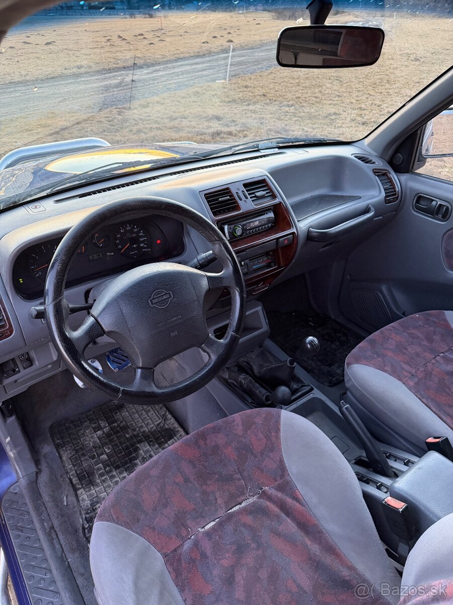 Nissan Terrano - 7