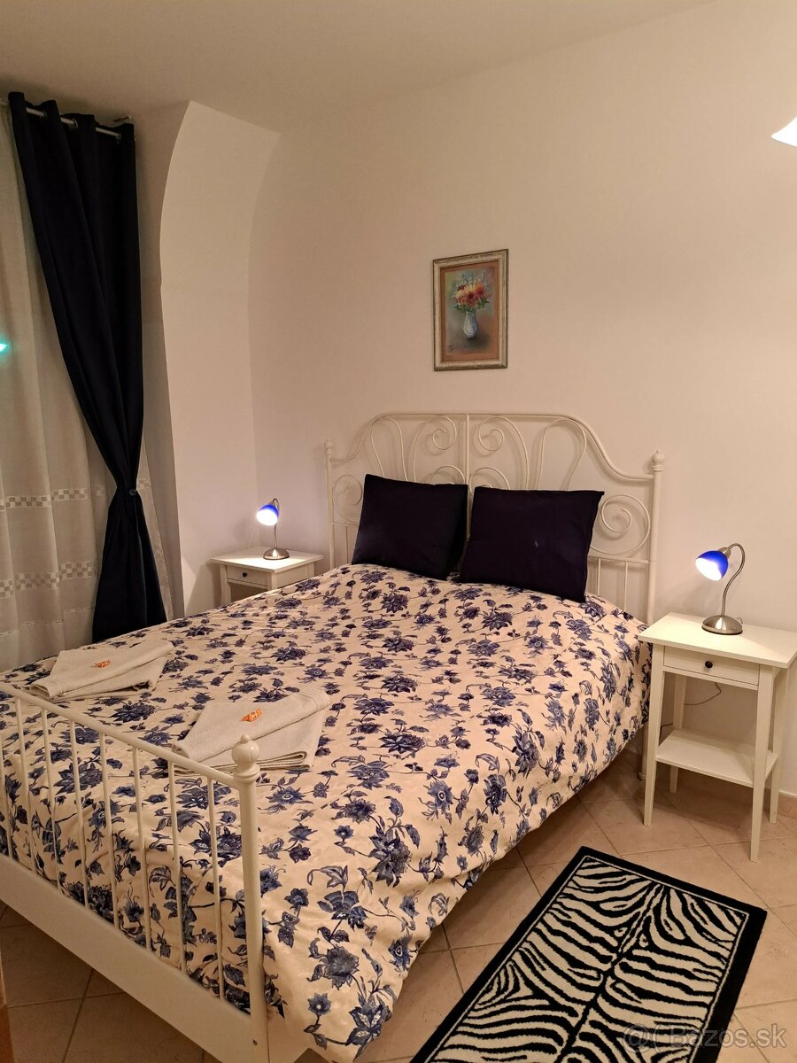 2-IZB BYT v HISTORICKOM CENTRE STARÉHO MESTA - 7