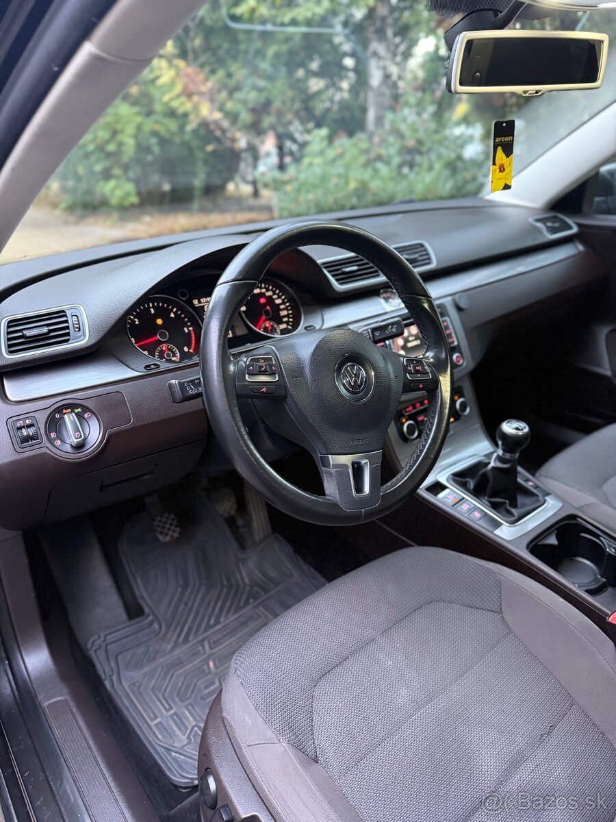Volkswagen Passat b7 1.6TDI - 7