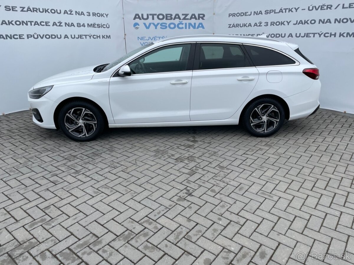 Hyundai i30 Com. 1.6CRDi ČR SMART+ 1.maj Tažné - 7
