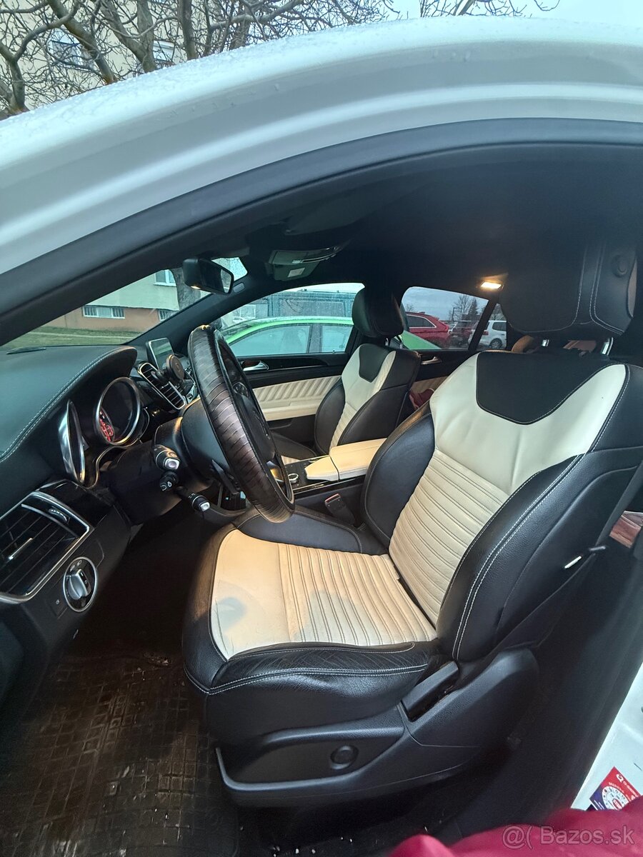 Mercedes Benz GLE Coupe - 7