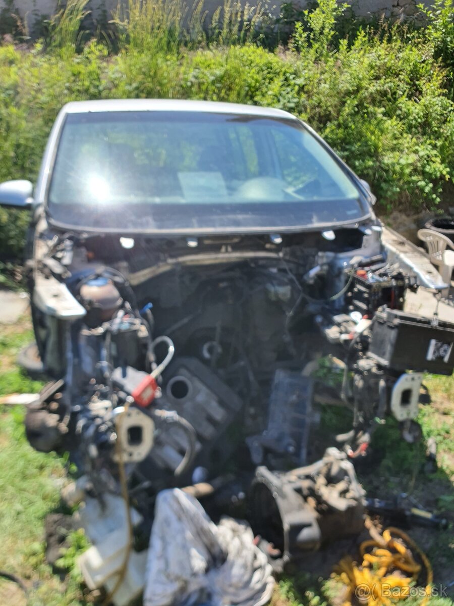 Volkswagen Touran - 7