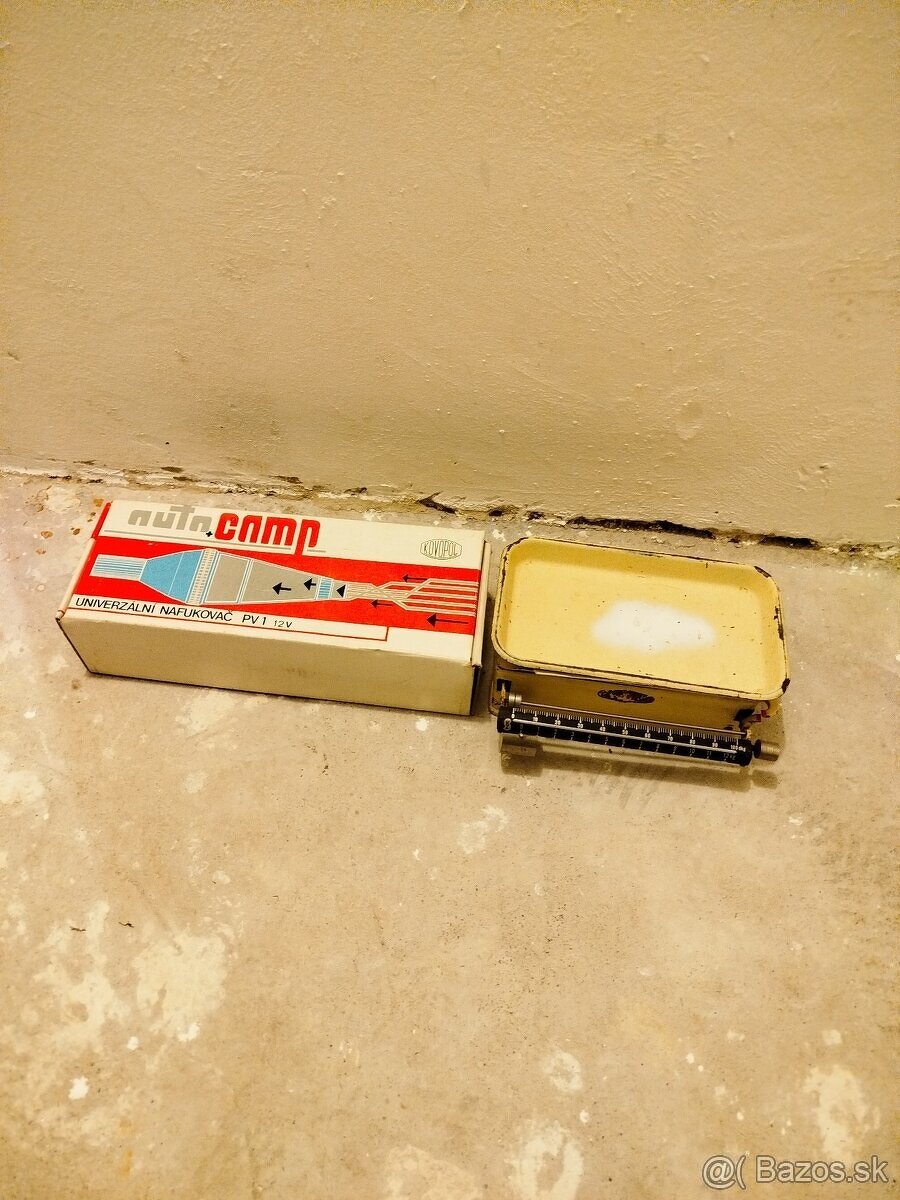 RETRO VECI - VÁHA A VYSÁVAČ - 7