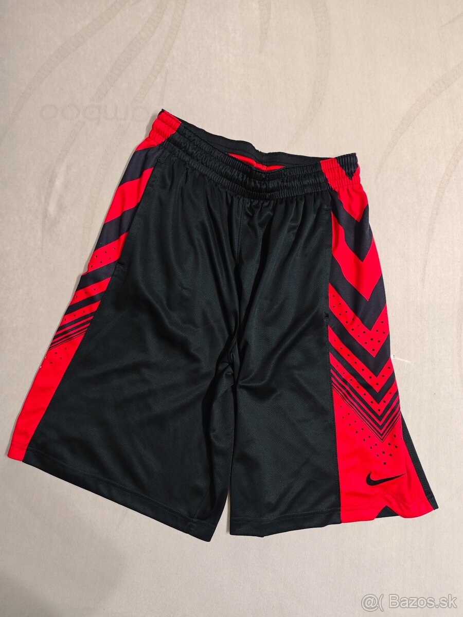 Nike kraťasy - 7