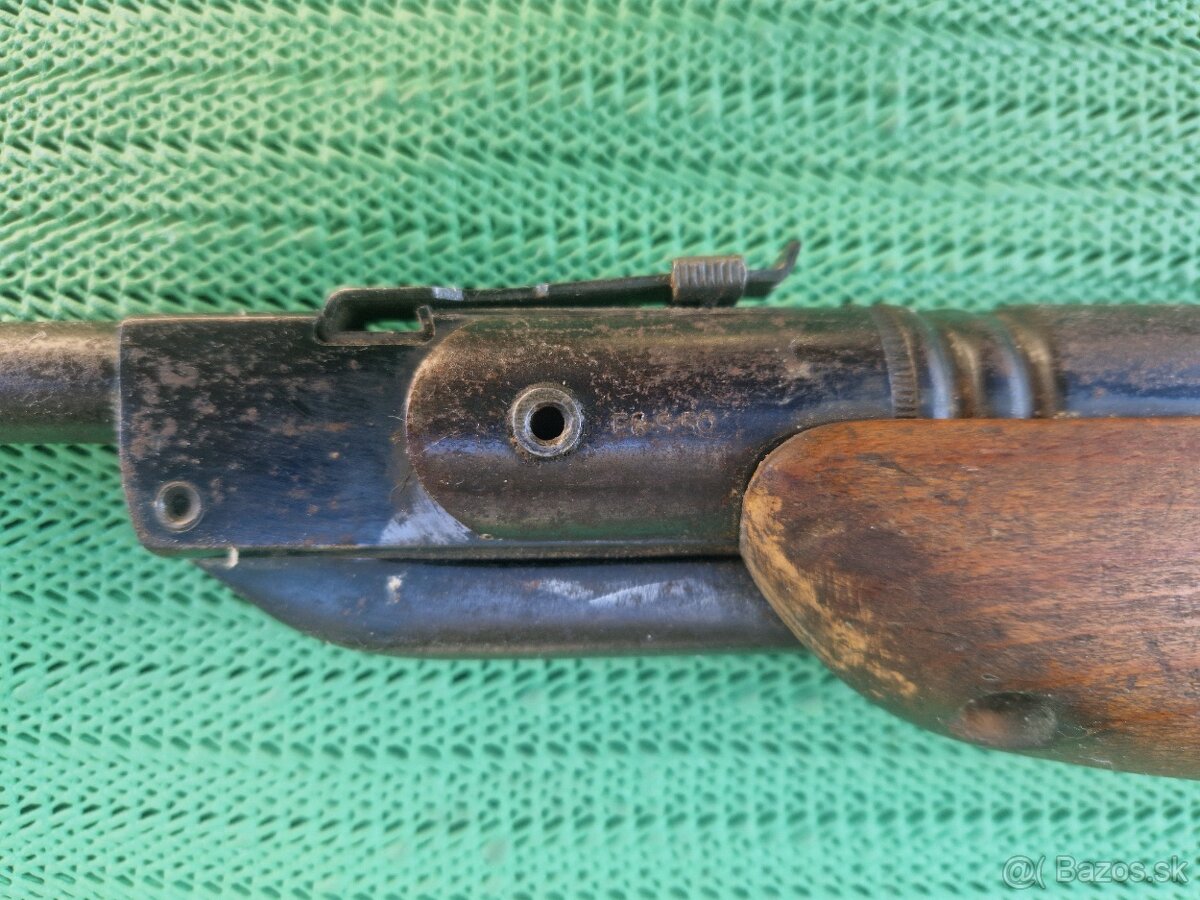 Vzduchovka ČZ 803 - 7