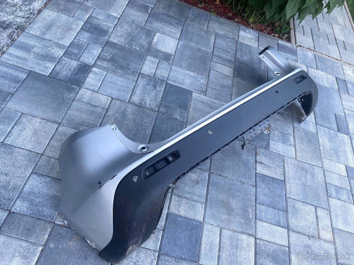 Suzuki Vitara 2019- - 7