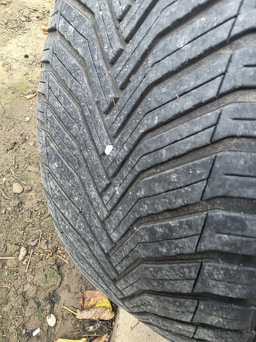Celorocne pneumatiky michelin - 7