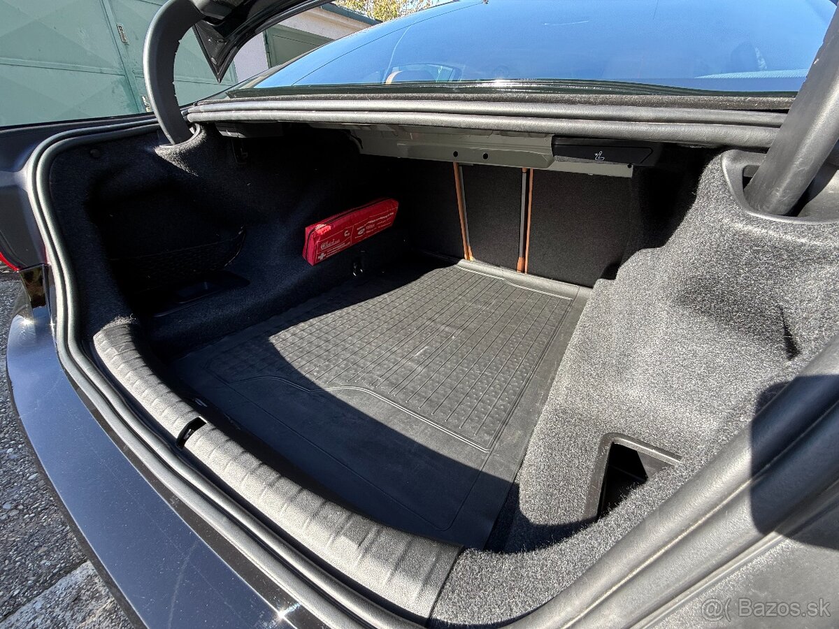 BMW 520 xD/AT G30 - 7