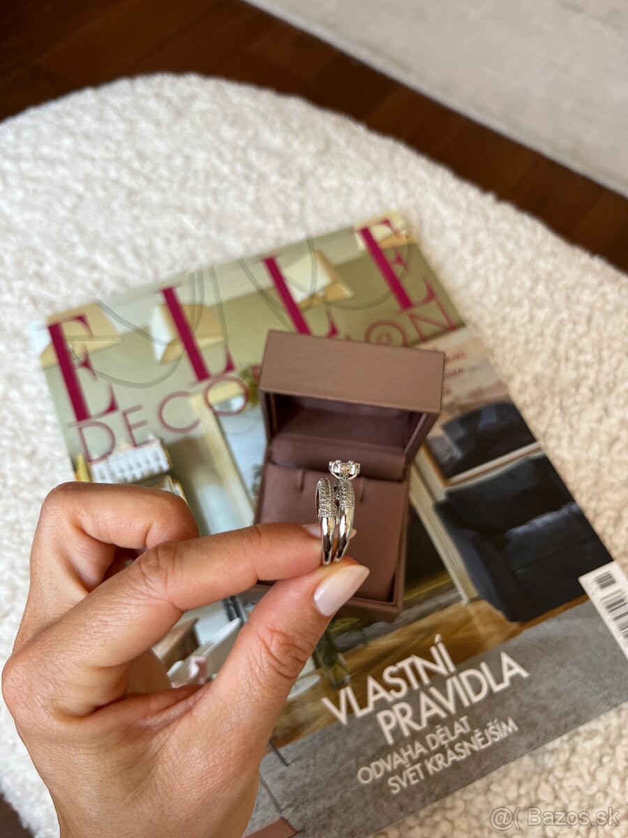 2x prsteň so vsadenými zirkónmi - priemer 15,7 mm - 7