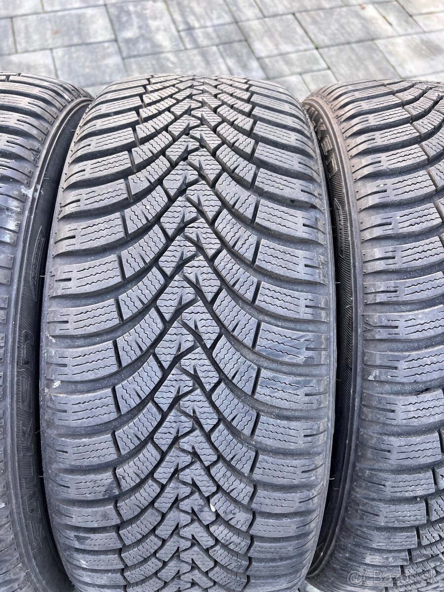 Zimné pneumatiky 215/45 r17 - 7