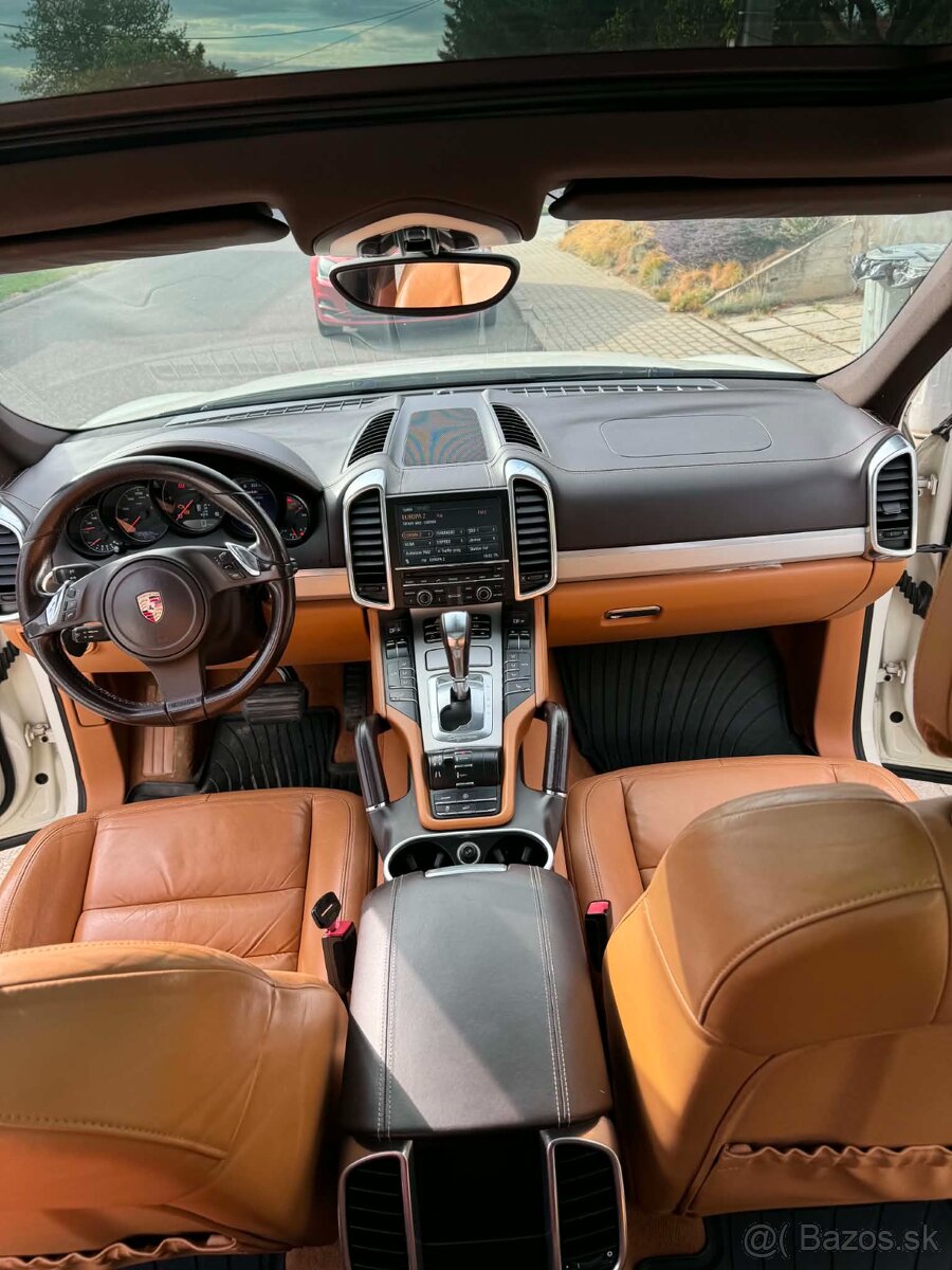 Predám porsche cayenne - 7
