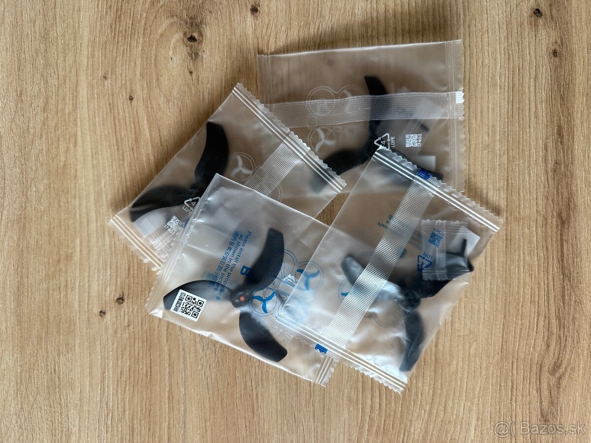 DJI AVATA 2 FLY MORE COMBO - 7