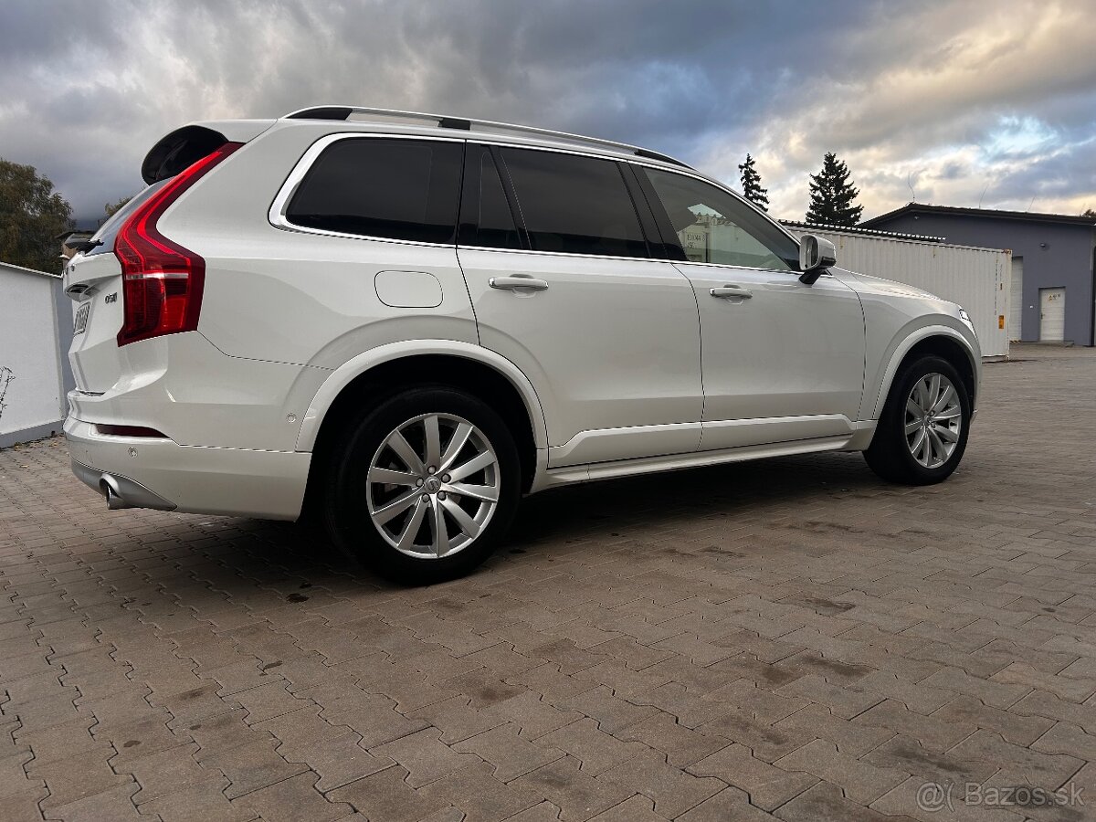 Volvo XC90 D5 2.0 AWD A/T8 - 7