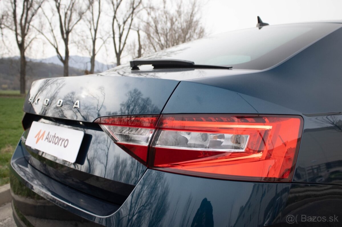 Škoda Superb 2.0 TDI DSG Style / V ZÁRUKE / - 7