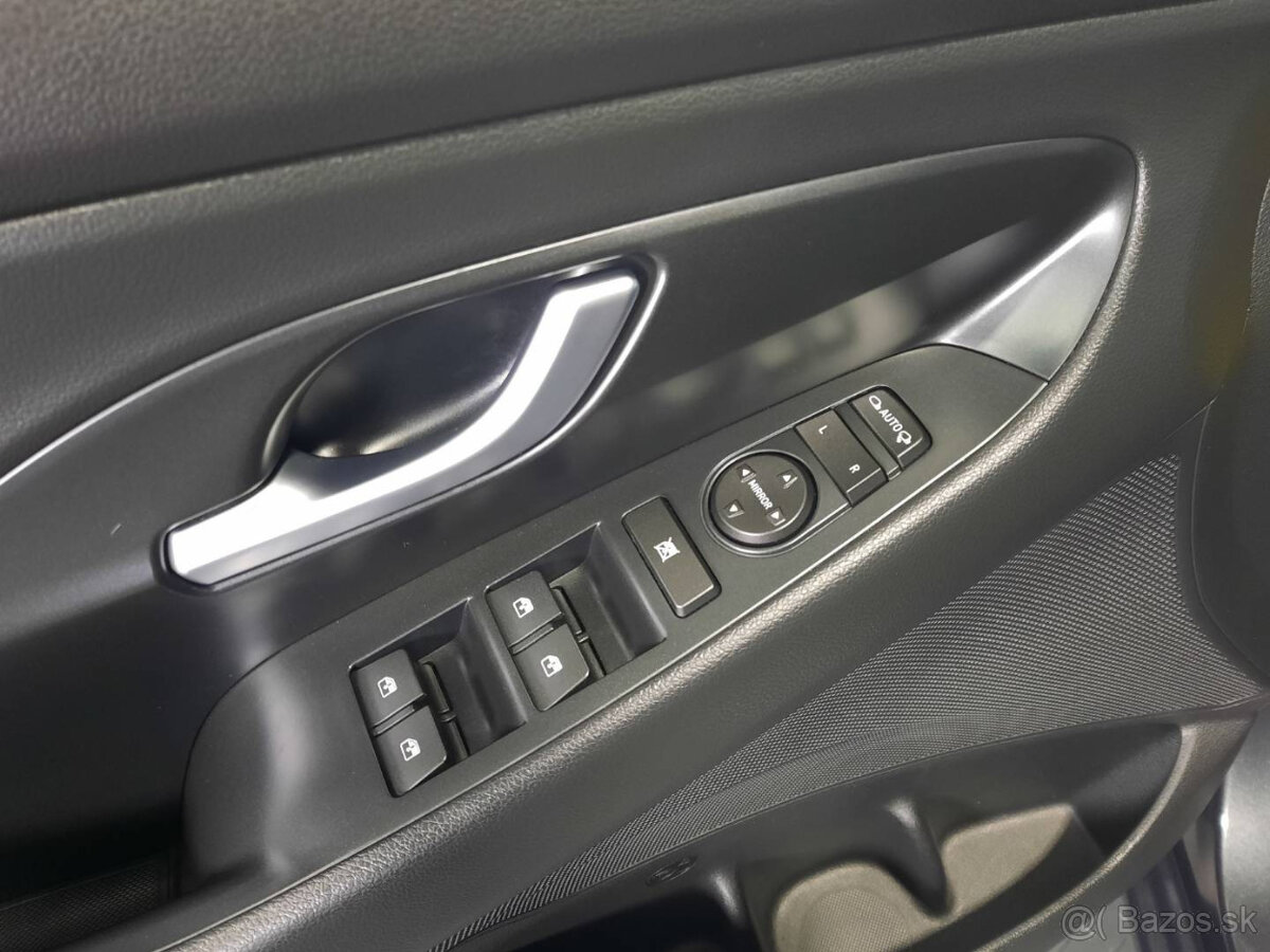 Hyundai i30 CW 1.6 CRDi Comfort - 7