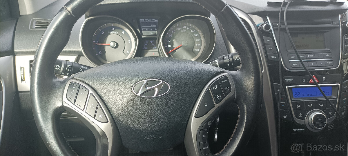 hyundai i30 cw combi - 7