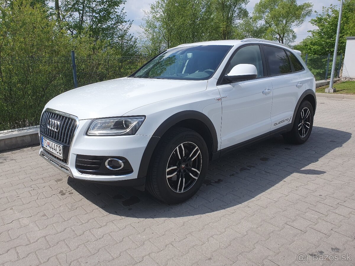 Predám Audi Q5 2,0tdi allroad paket - 7