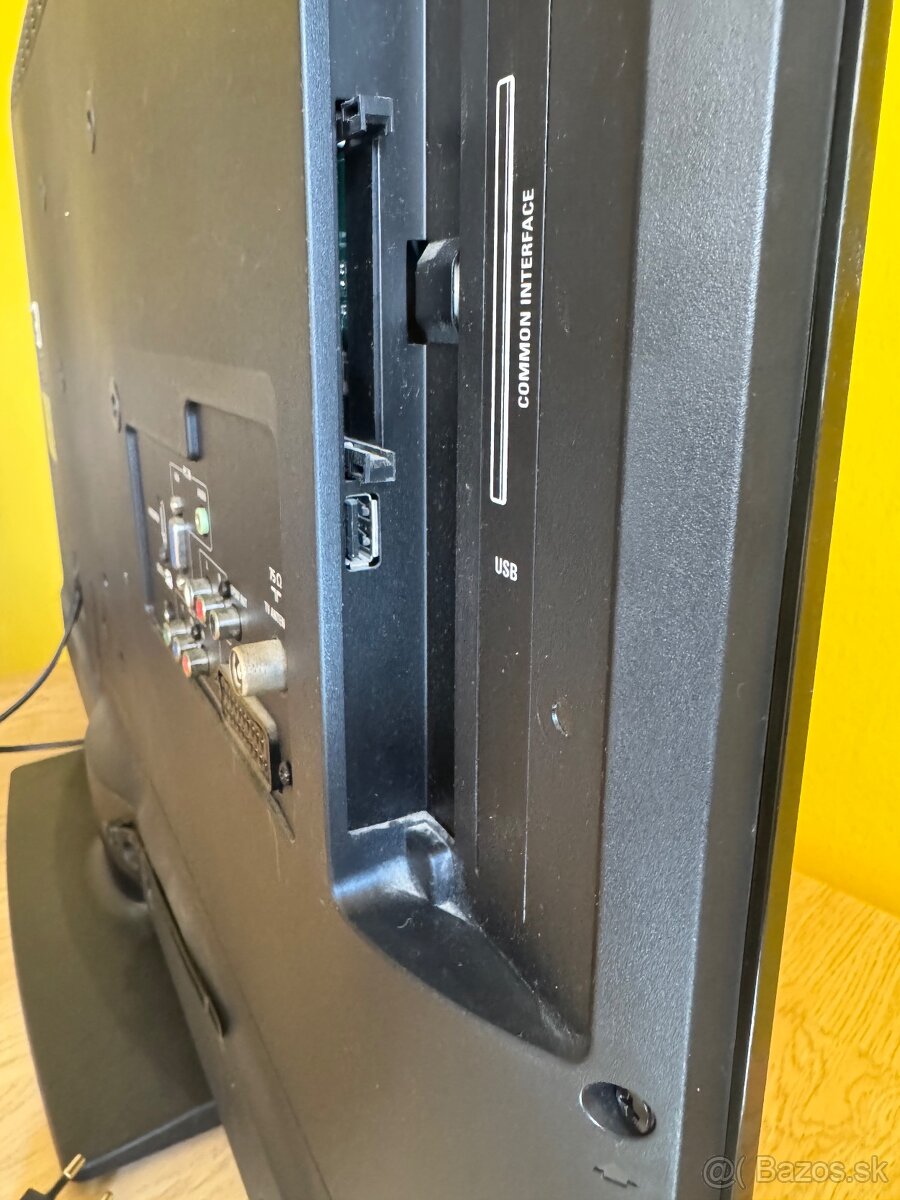 Philips TV LED LCD 32”/82cm HD - 7