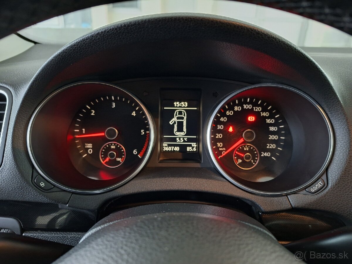 Volkswagen Golf VI 2.0 TDI - 7