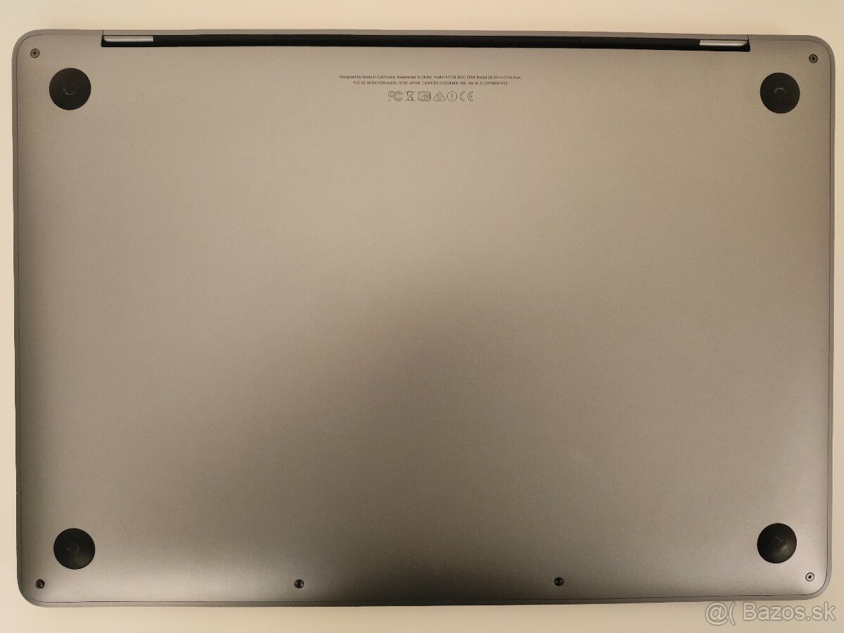 MacBook Pro 2017 | i5 • 8GB • 128GB SSD - 7