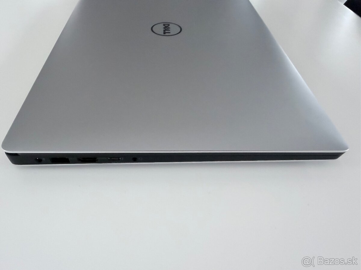 DELL Precision 5520 i7, 32GB RAM, 512 GB SSD - 7